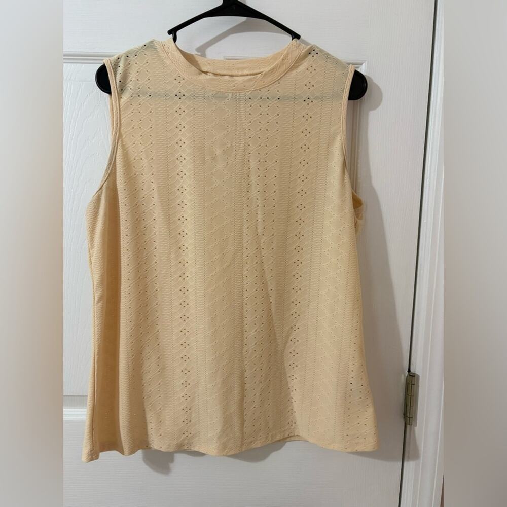 M.M.Z Cream Eyelet Sleeveless Tank Top | XL (US 12)
